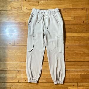Lululemon Relaxed Mid-Rise Cargo Jogger Pant $128